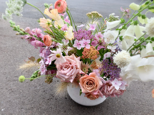 Premium Designer’s Choice, Seasonal Arrangement